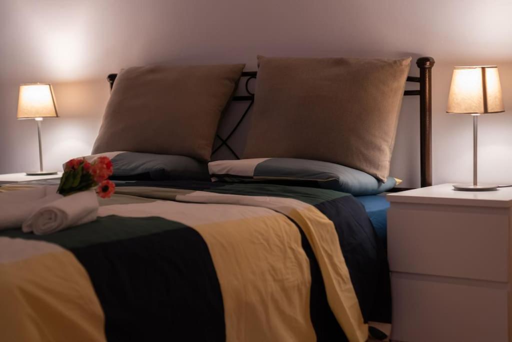 Cozy In Center